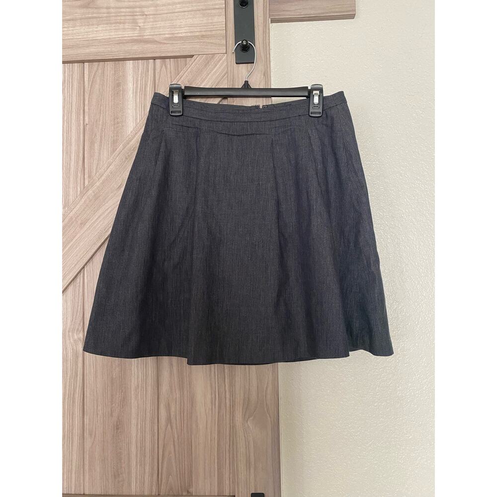 The Limited small heathered black pleated skirt